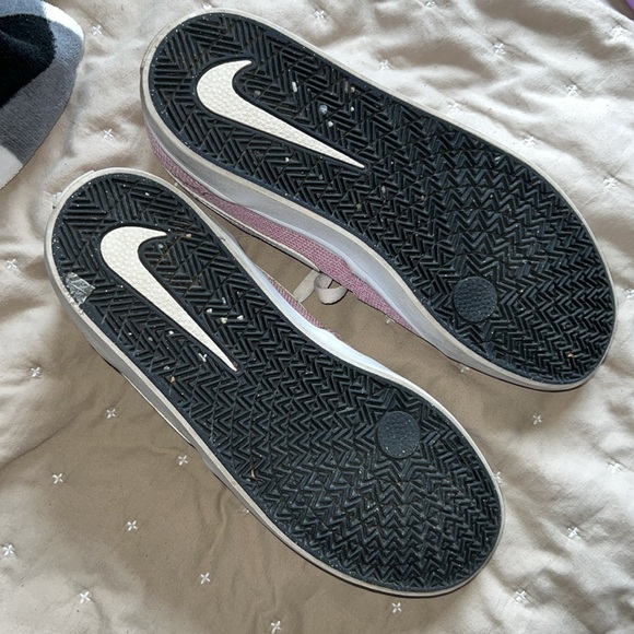 Nike “SB check” low top sneakers - Picture 7 of 8